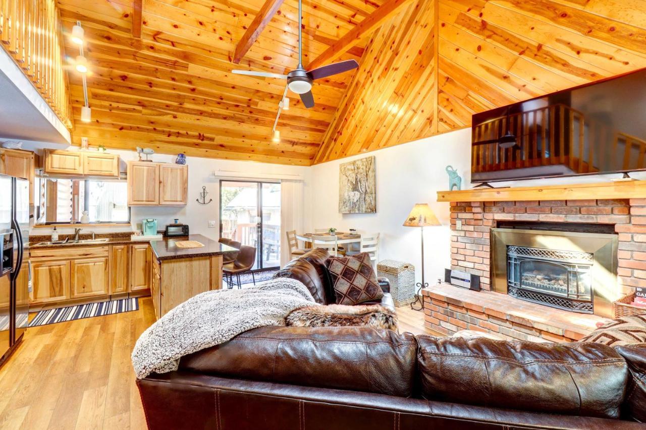 Lakeside Cabin Rental With Hot Tub - Close To Hiking Пайнтоп-Лейксайд Экстерьер фото